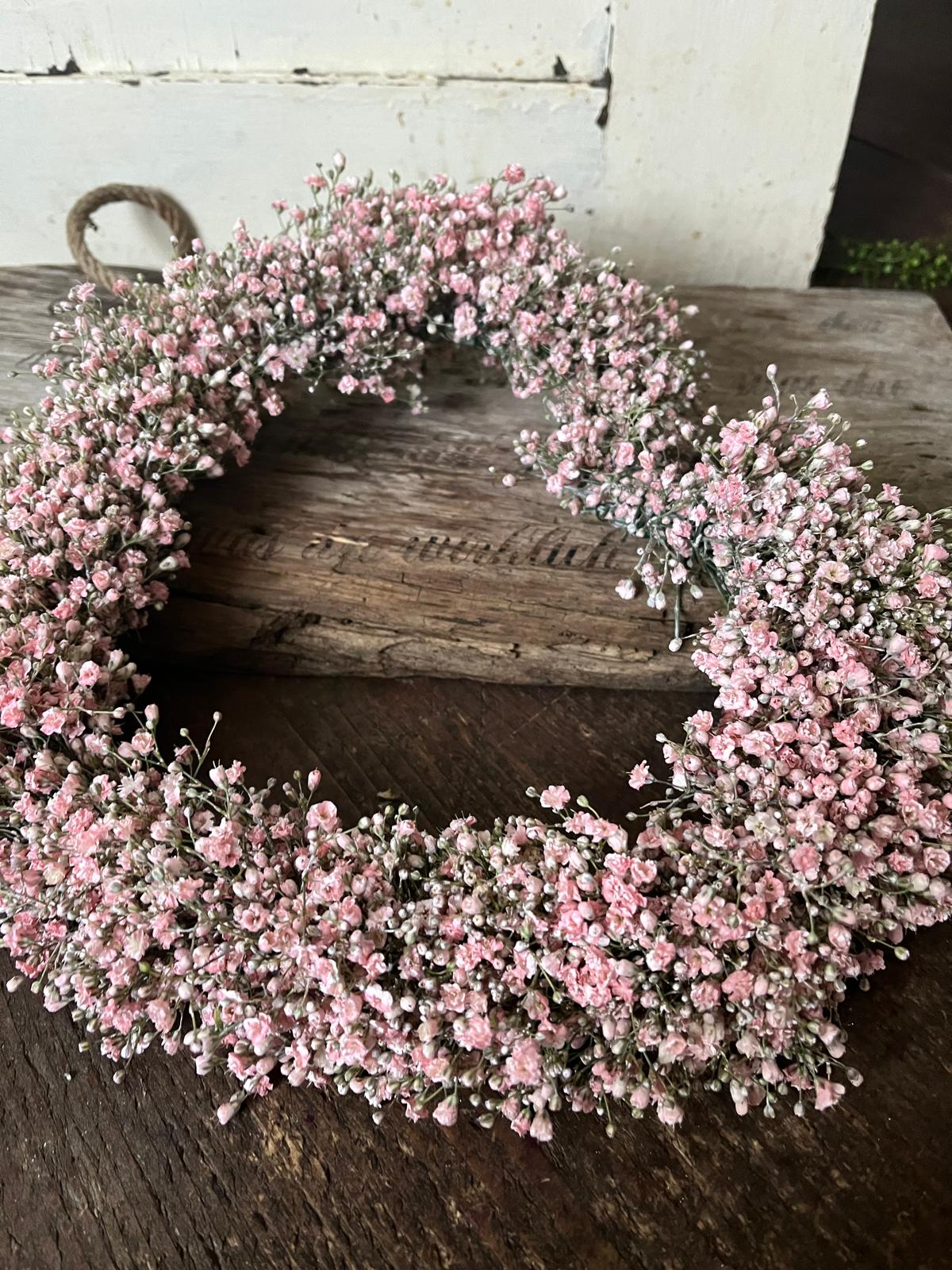 Handgemachtes Schleierkraut Herz | Romantische Herzdekoration für Hochzeit & Zuhause | Natürliche Blumendeko