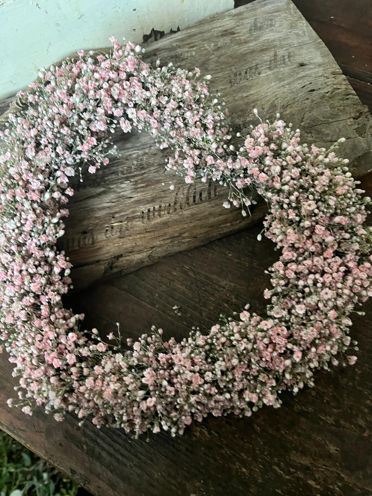 Handgemachtes Schleierkraut Herz | Romantische Herzdekoration für Hochzeit & Zuhause | Natürliche Blumendeko