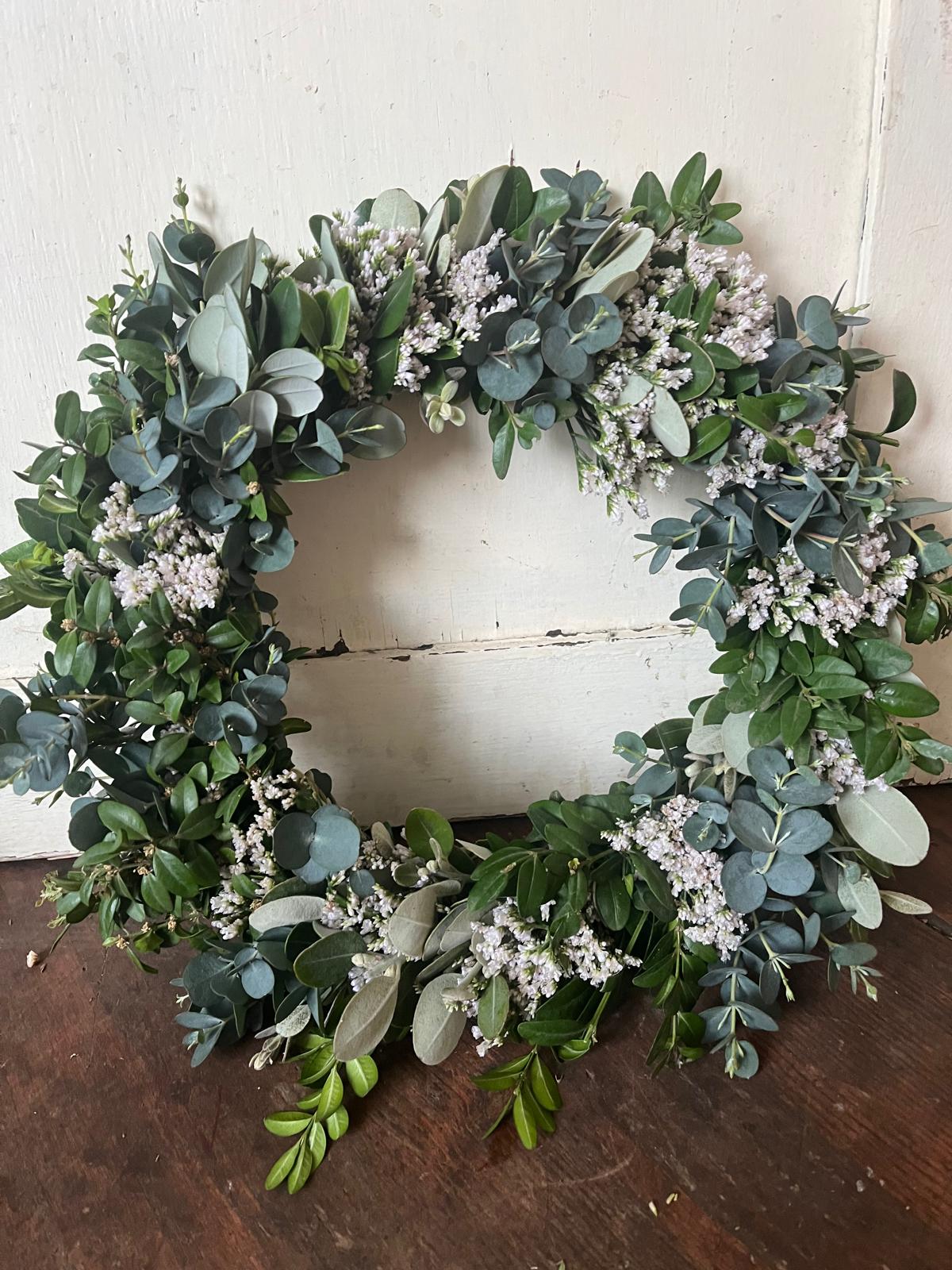 Kranz aus echten Blumen – Handgefertigt, ideal als Türkranz oder Tischdeko