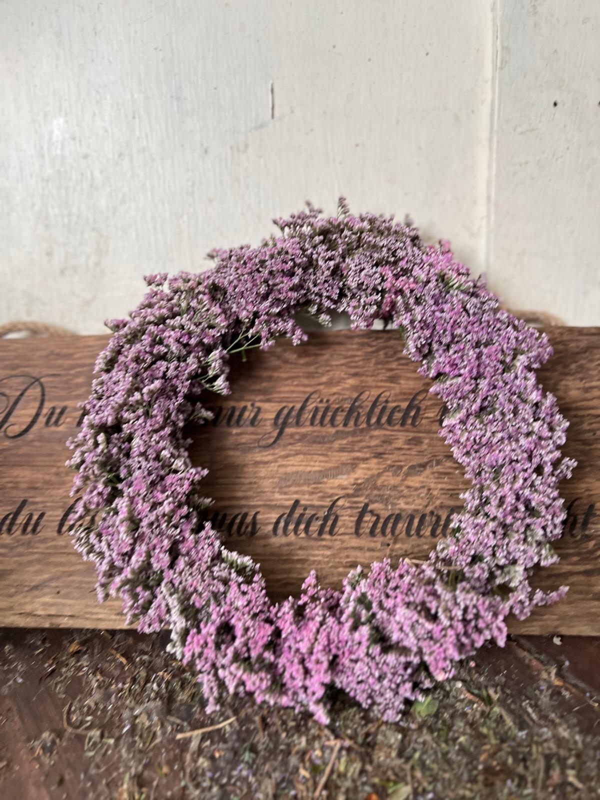 Trockenblumen Kranz Strandflieder | Hält ewig | Zeitlose Wanddeko | Türkranz langlebig | Handgemacht 20-30cm