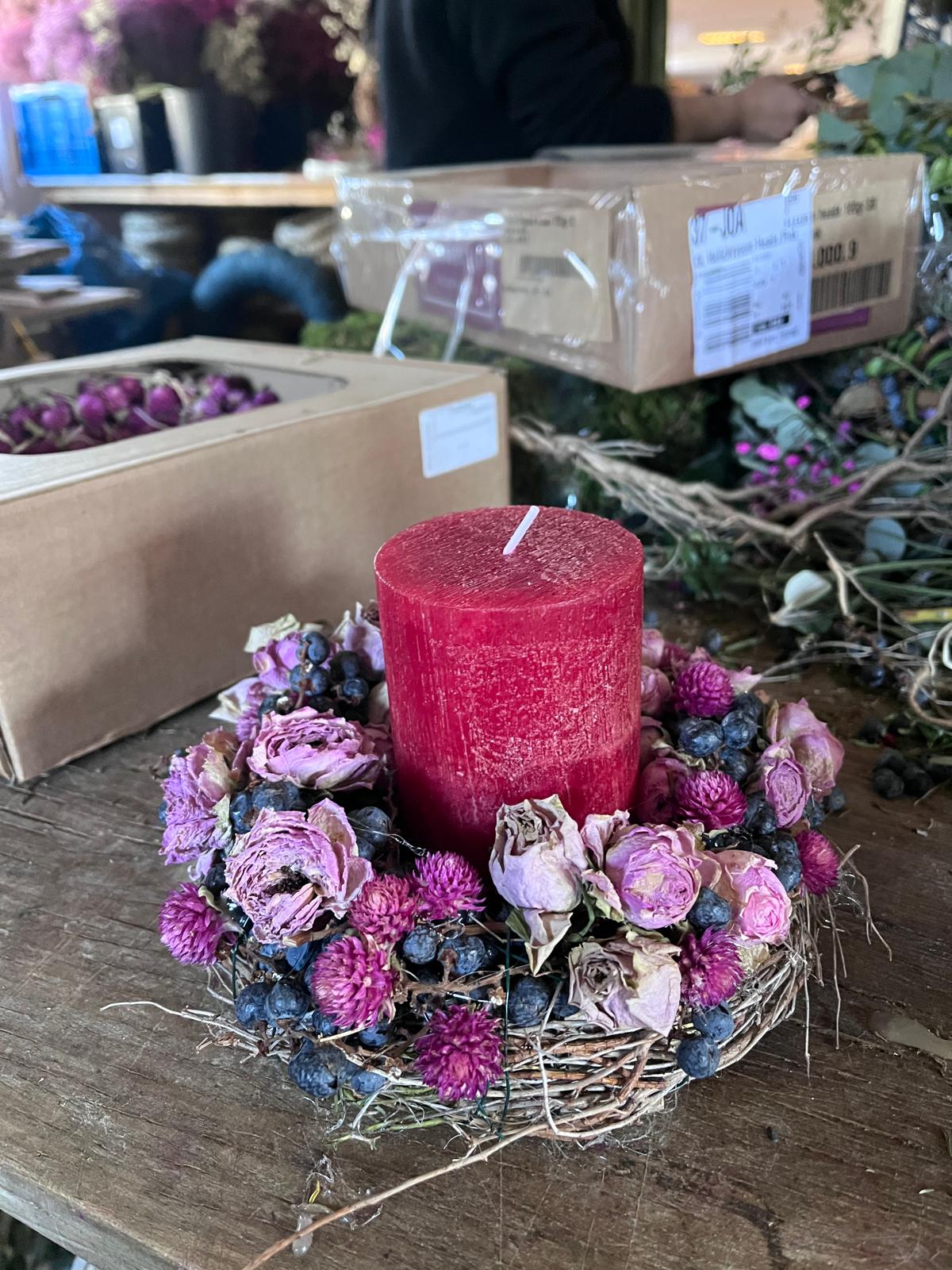 Trockenblumenkranz 17 cm mit Kerze – Handgefertigter Kerzenkranz & Wanddeko – Mix aus Naturmaterialien – Unikat & Langlebig (Copy)