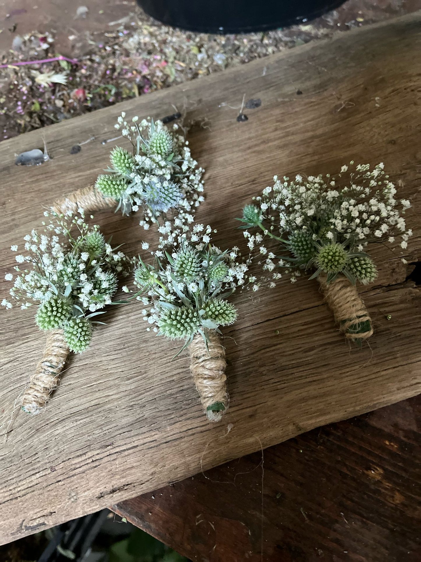 Anstecker Hochzeit, Bräutigam Anstecker, Hochzeitsanstecker für Gäste, Blumenanstecker Anstecknadel, Boutonniere Hochzeit, Handgemacht