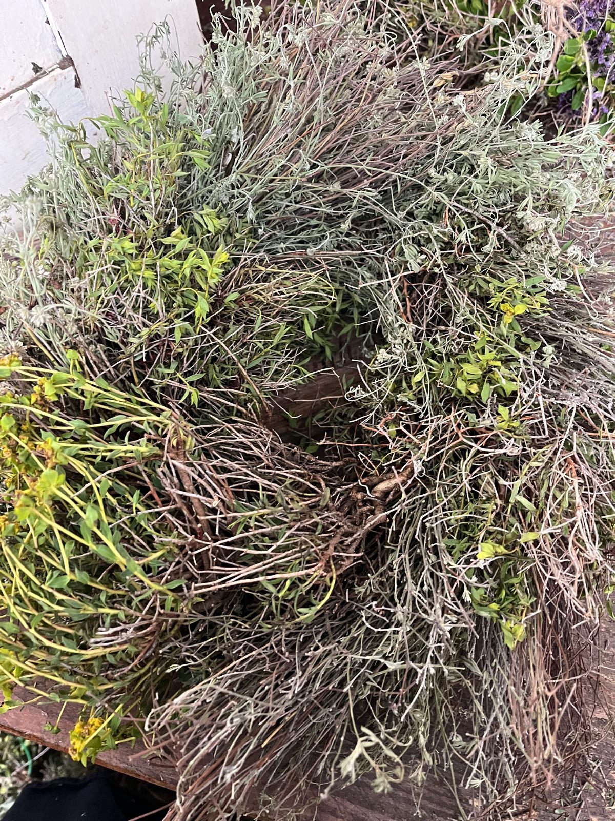 Trockenkranz aus Thymian – Natürliche Deko für Tür oder Tisch