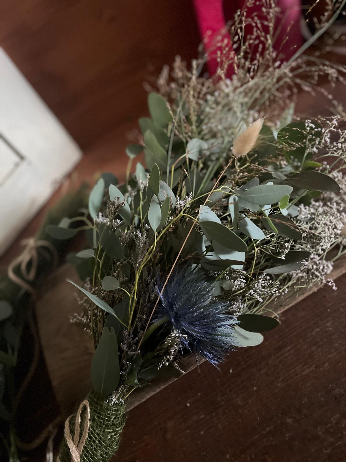 Strauß zum Trocknen – Eukalyptus, Strandflieder & Gräser – Naturstrauß, Trockenstrauß, Unikat