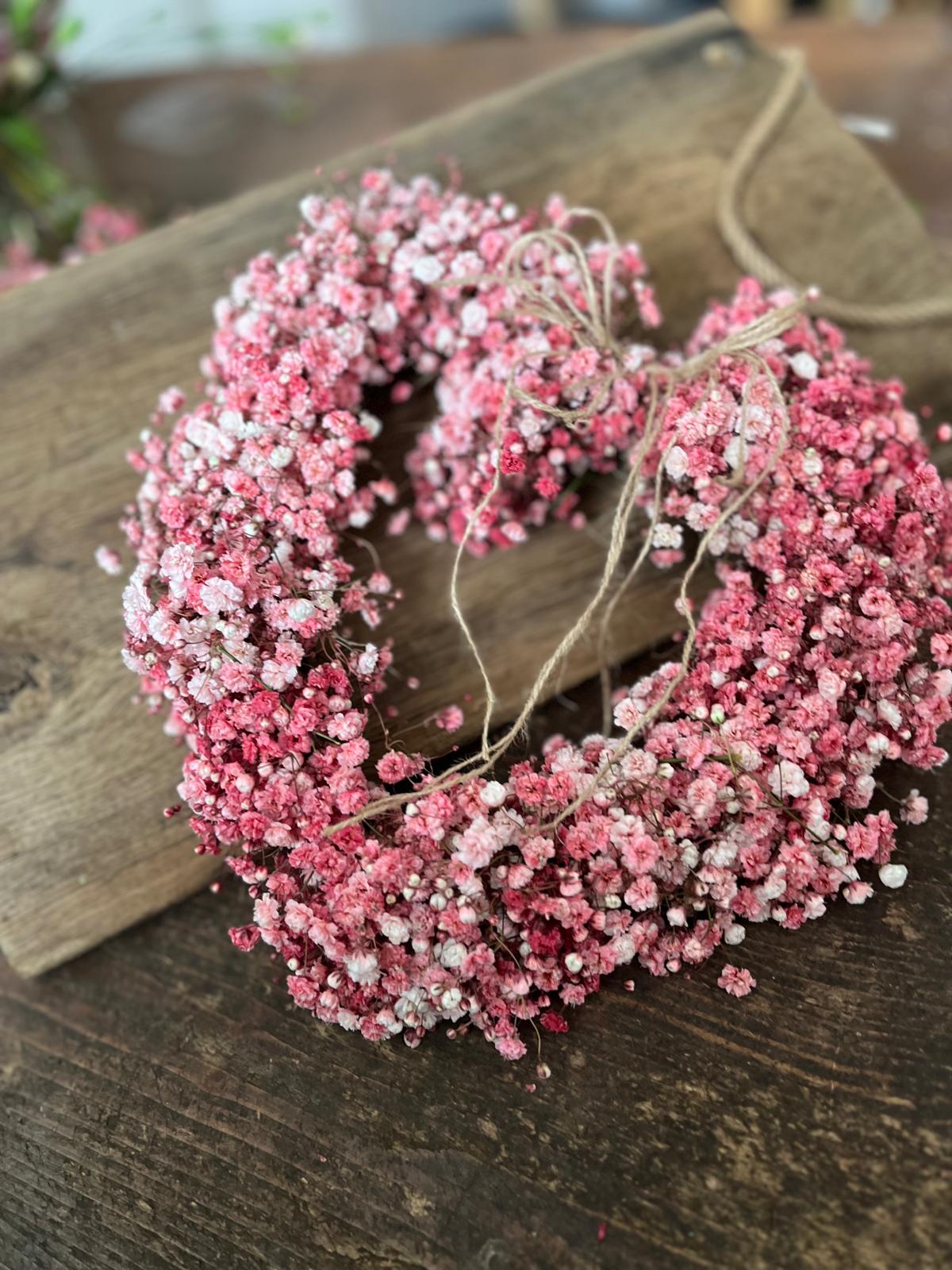 Schleierkraut Herz – frisch gebunden, dick, langlebige Trockenblumendeko 25cm