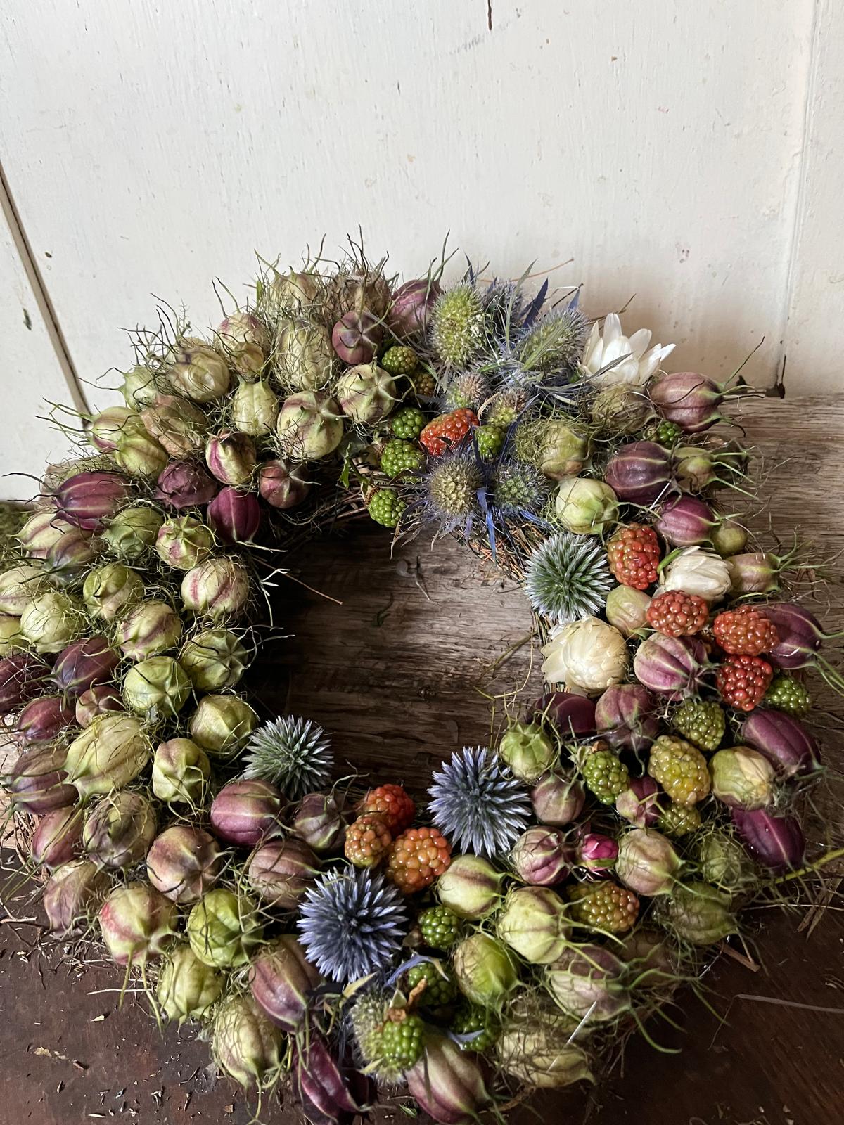 Zeitloser Naturkranz (25/30 cm) – Handgebundenes Unikat für jede Jahreszeit, langlebige Deko