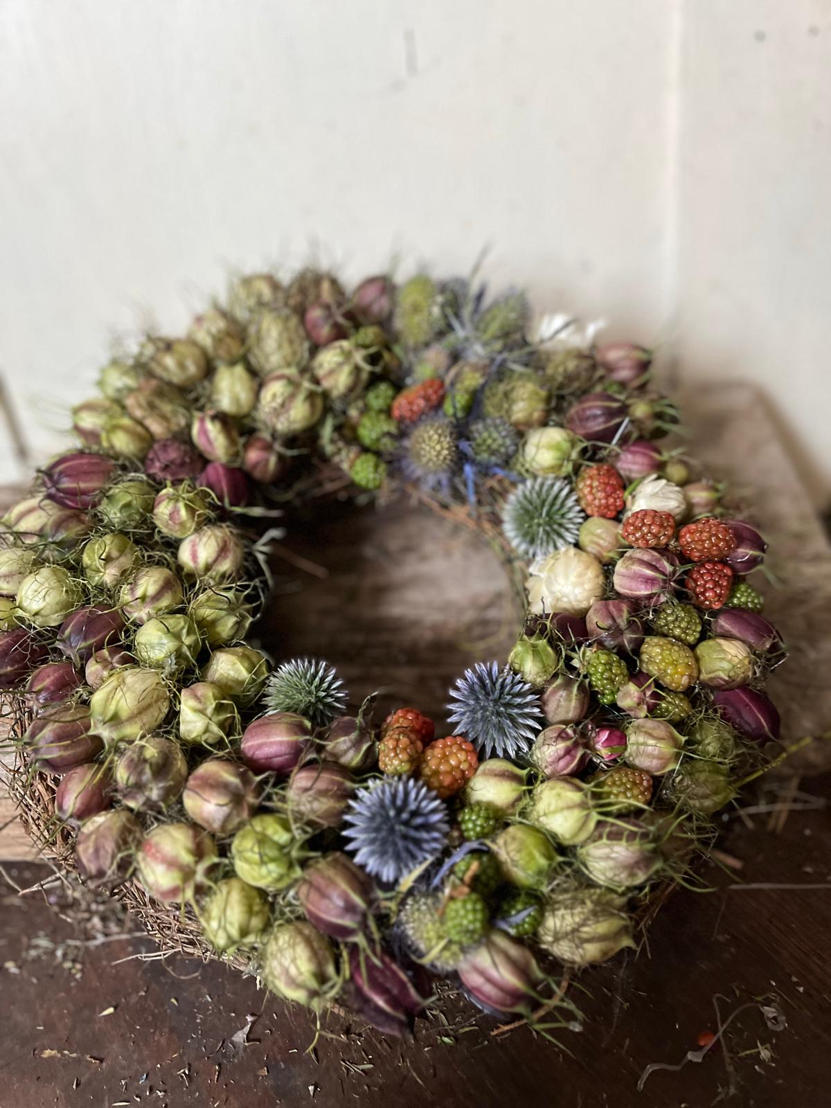 Zeitloser Naturkranz (25/30 cm) – Handgebundenes Unikat für jede Jahreszeit, langlebige Deko