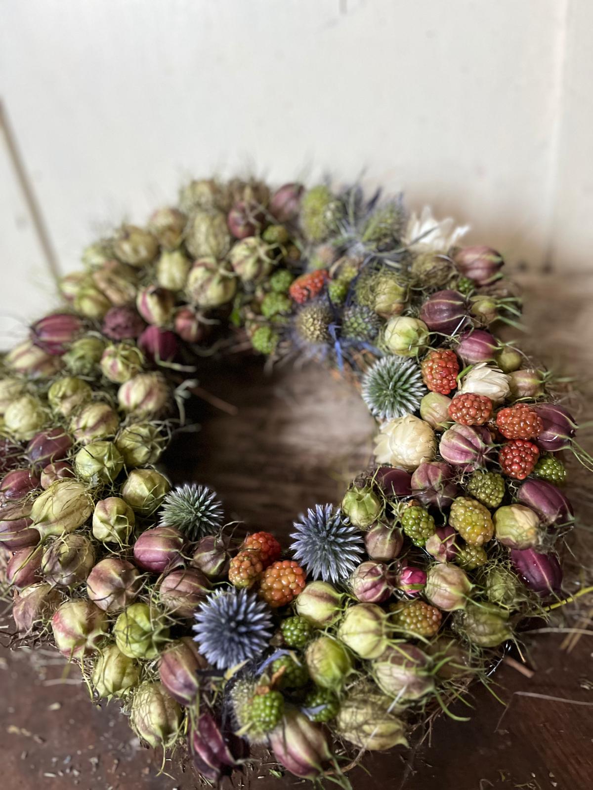 Zeitloser Naturkranz (25/30 cm) – Handgebundenes Unikat für jede Jahreszeit, langlebige Deko