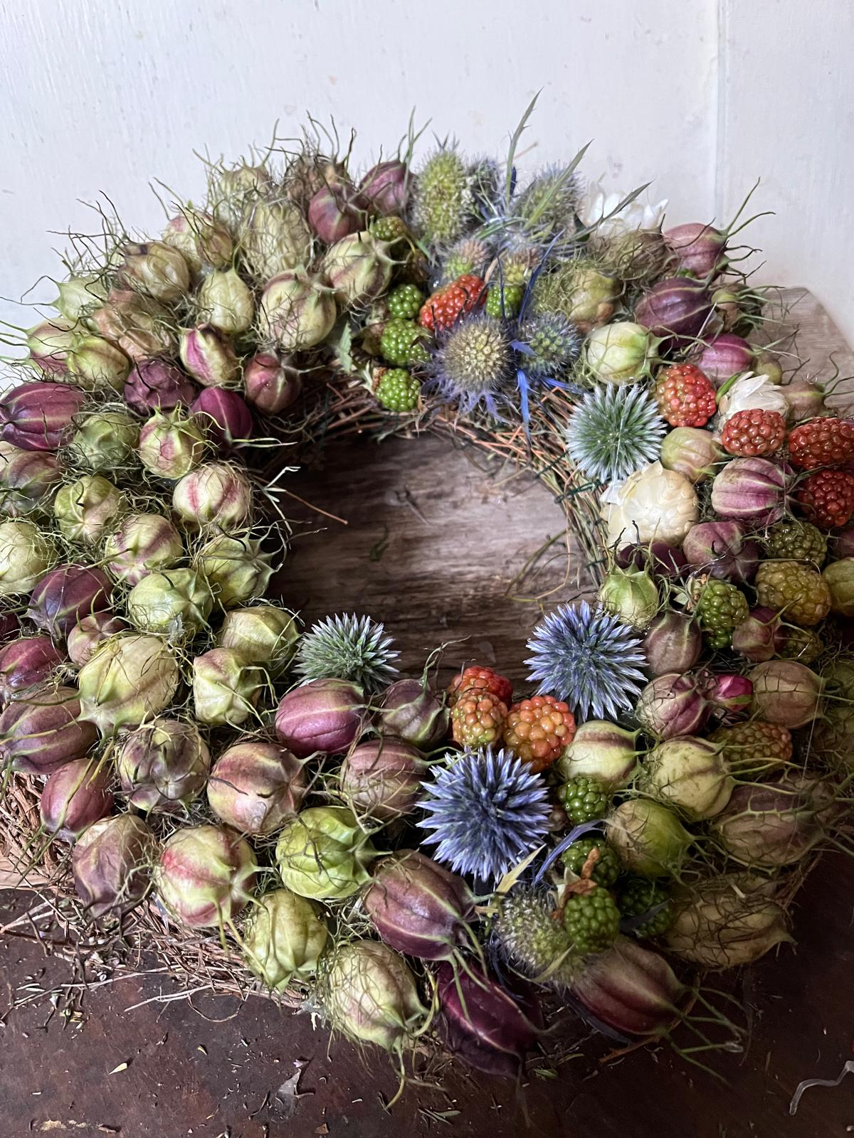 Zeitloser Naturkranz (25/30 cm) – Handgebundenes Unikat für jede Jahreszeit, langlebige Deko