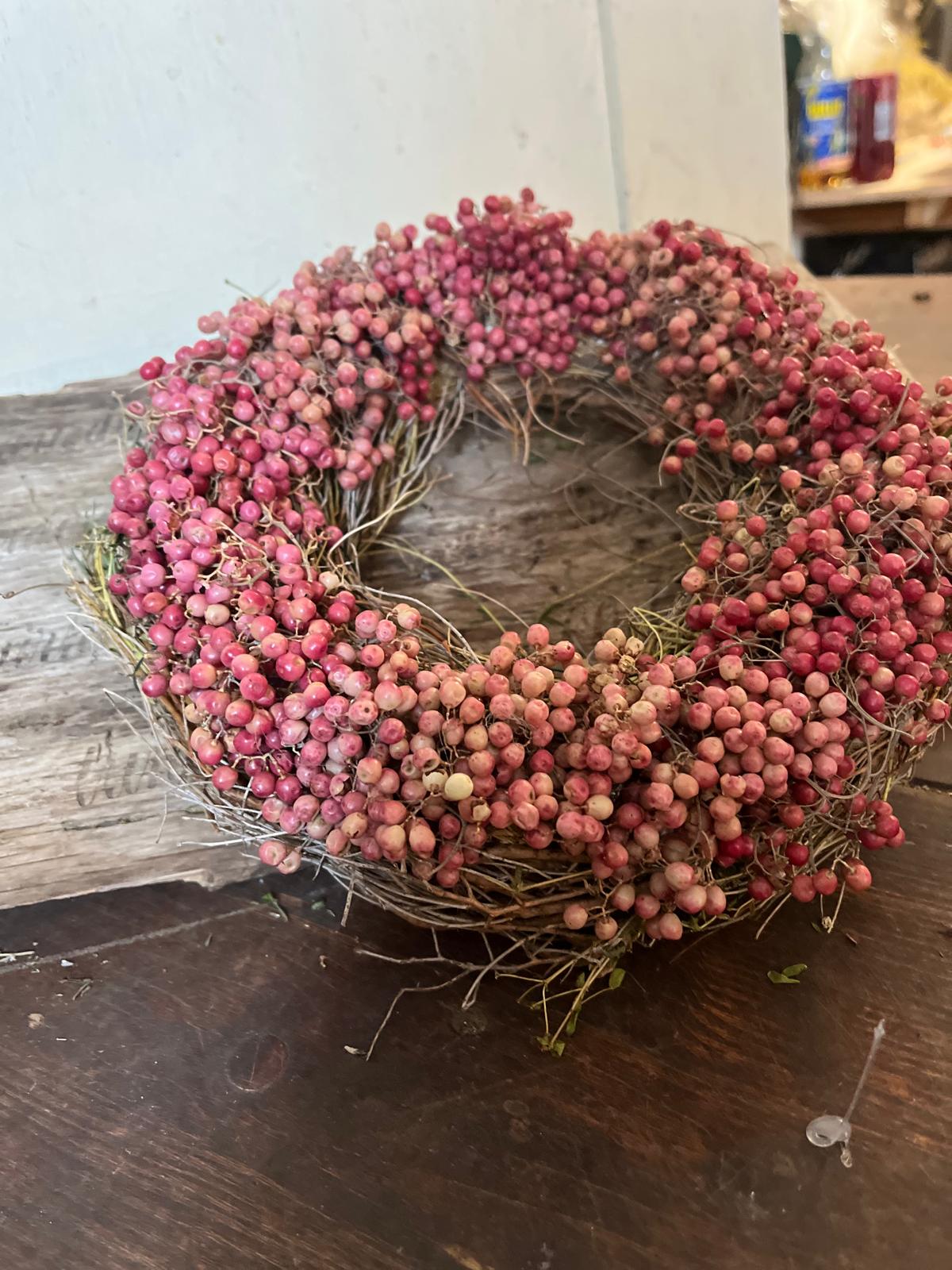 Handgebundener Pfefferkranz – Würzig-duftendes Unikat mit Thymian, Tisch- & Türkranz