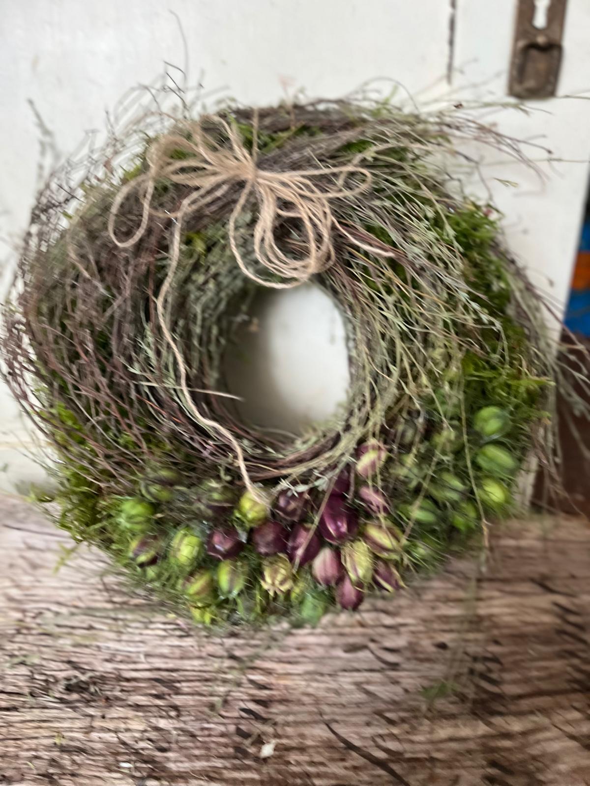 Natürlicher Kranz: Handgefertigte Herbstdeko