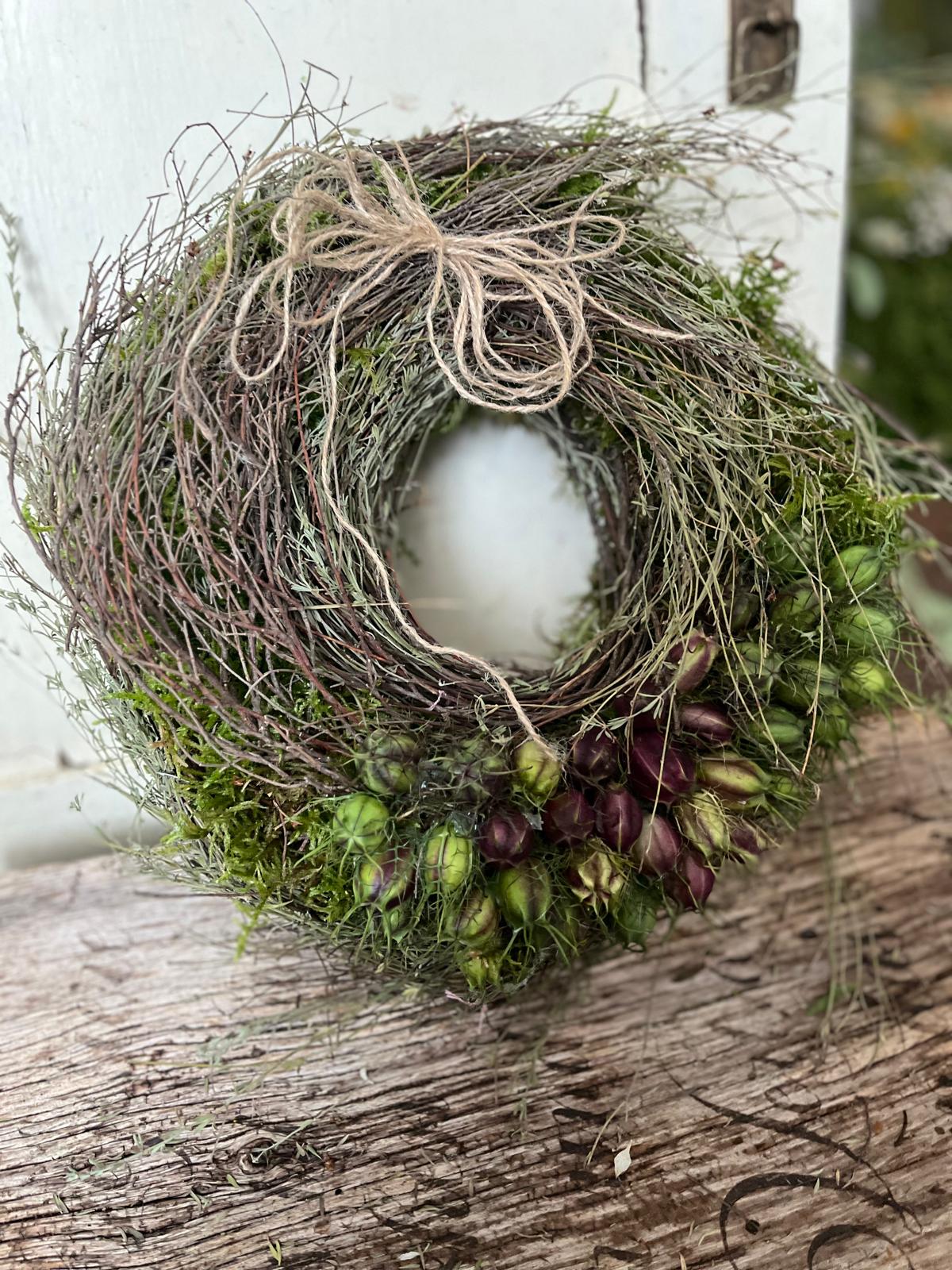 Natürlicher Kranz: Handgefertigte Herbstdeko