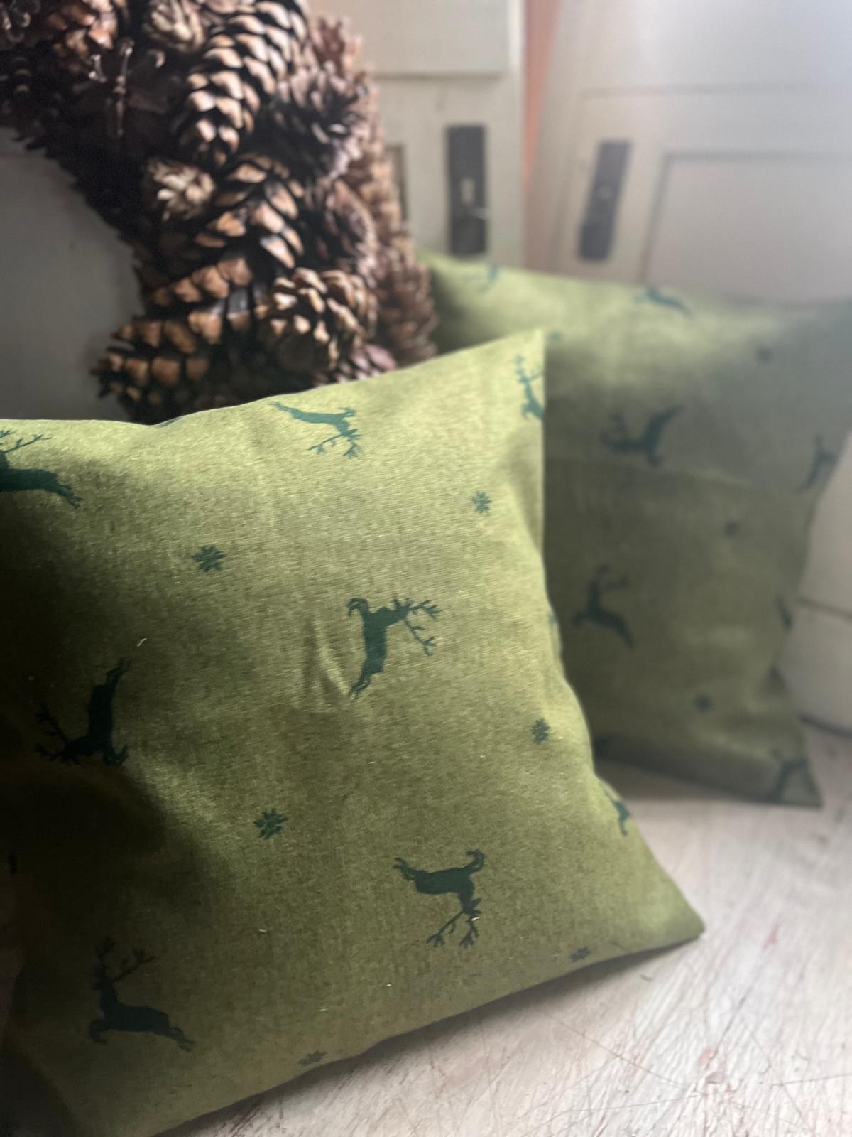 Stilvolles Herbst-Winter Kissen: Pflegeleicht & Waschbar