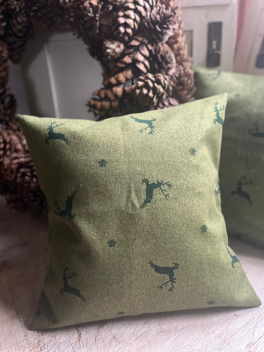 Stilvolles Herbst-Winter Kissen: Pflegeleicht & Waschbar