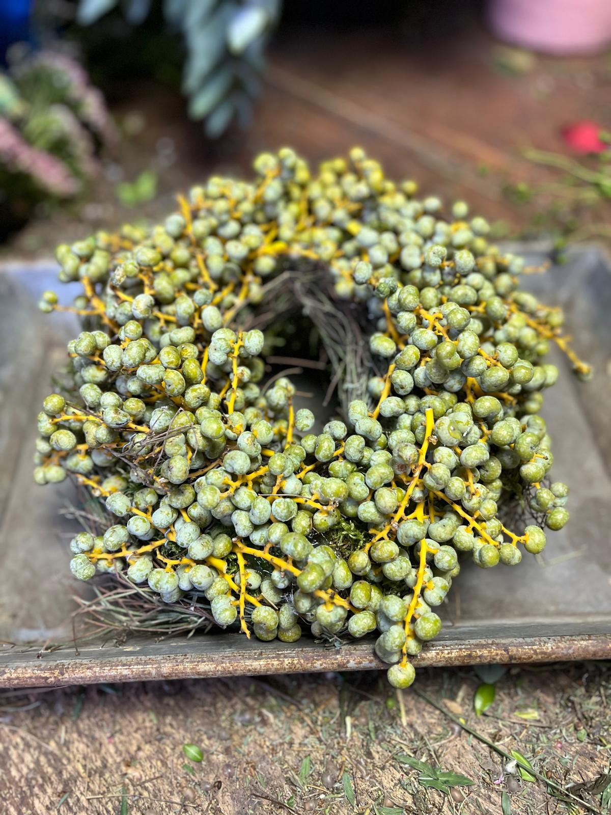 Kranz mit Datteln, Moos & Thymian: Schöne Deko