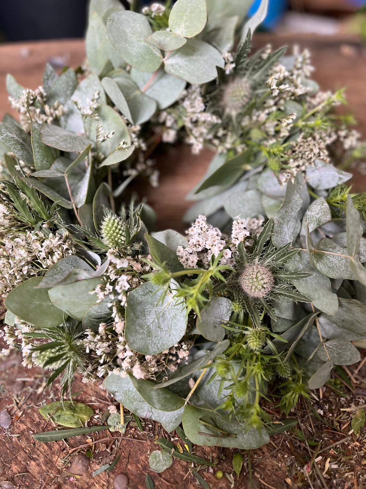 Einzigartiger Deko-Kranz: Jeder ein Unikat