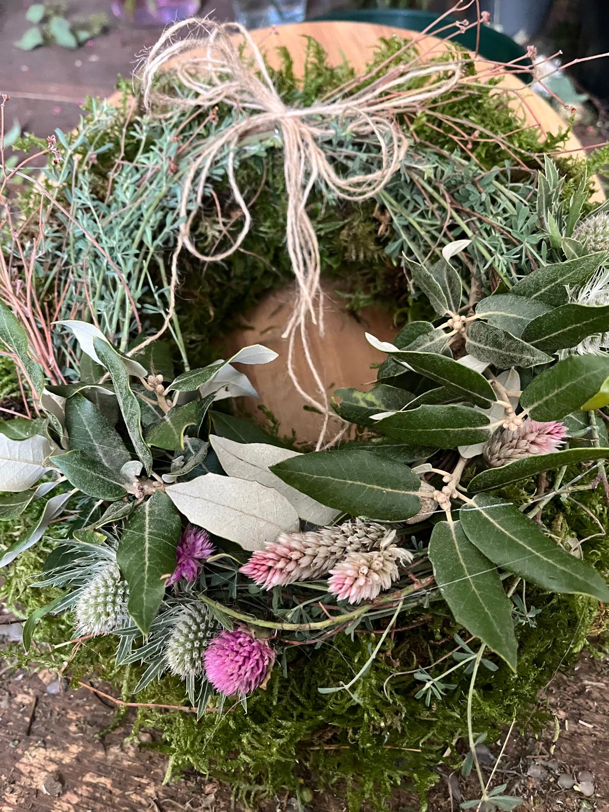 Brandneuer Kranz: Vielseitige und Schöne Dekoration