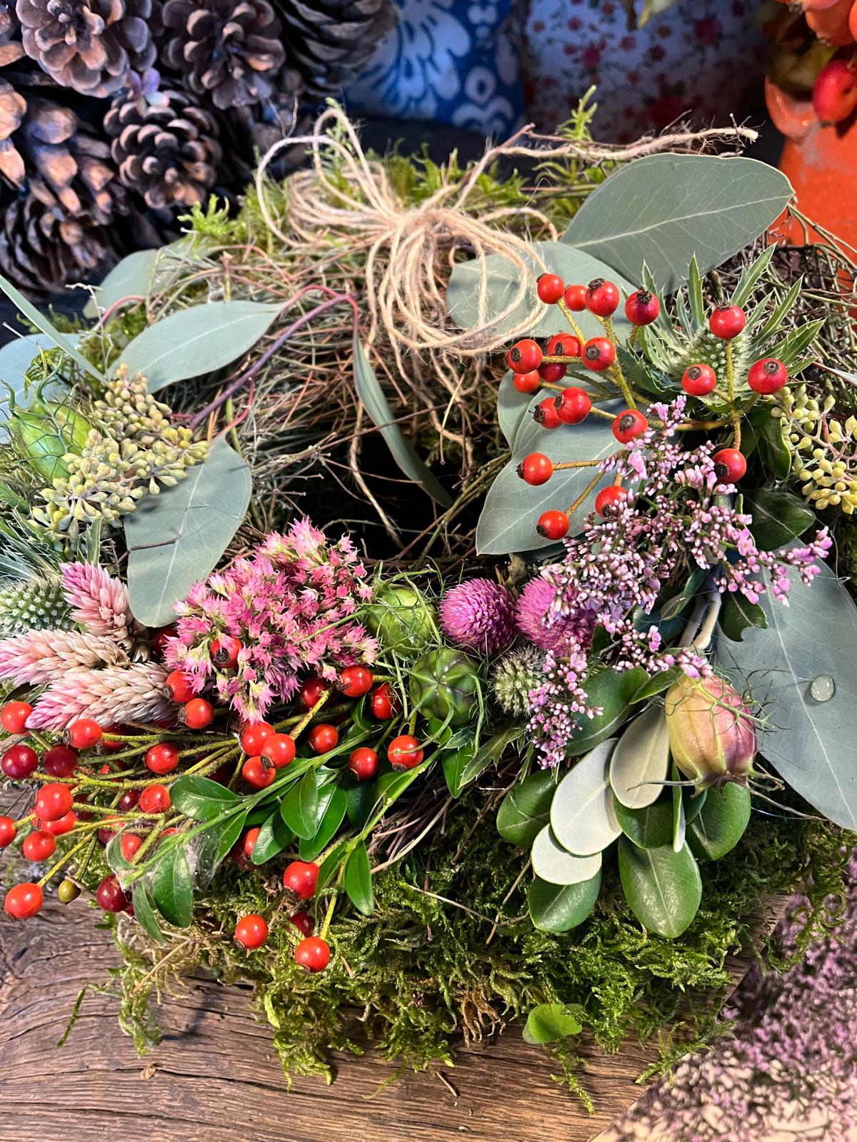 Natürlicher Deko-Kranz aus Moos: Zeitlose Eleganz