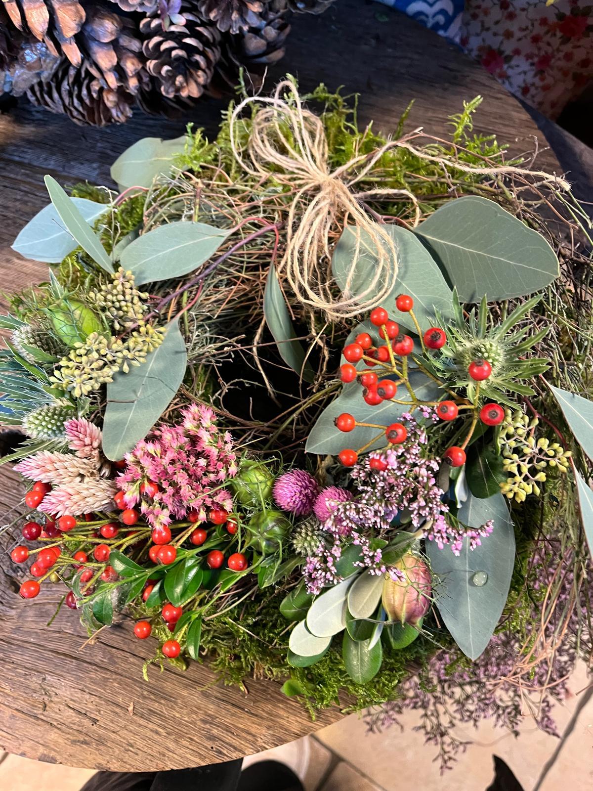 Natürlicher Deko-Kranz aus Moos: Zeitlose Eleganz