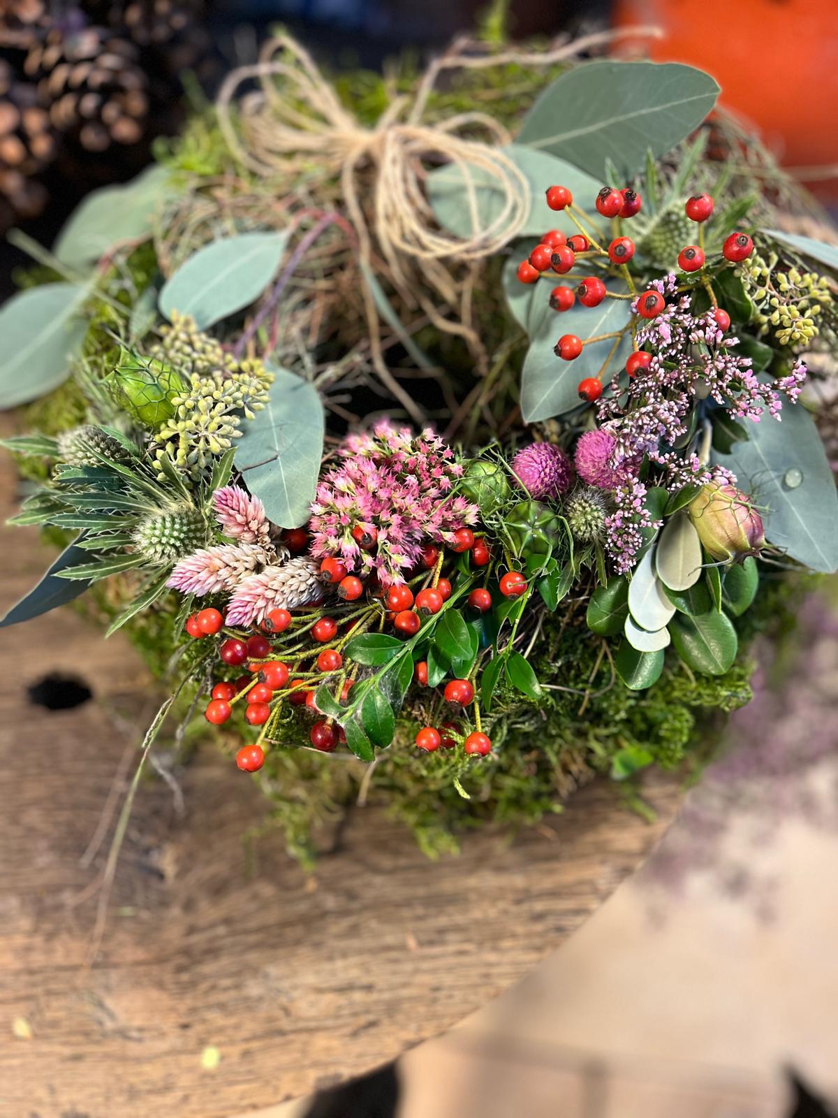 Natürlicher Deko-Kranz aus Moos: Zeitlose Eleganz