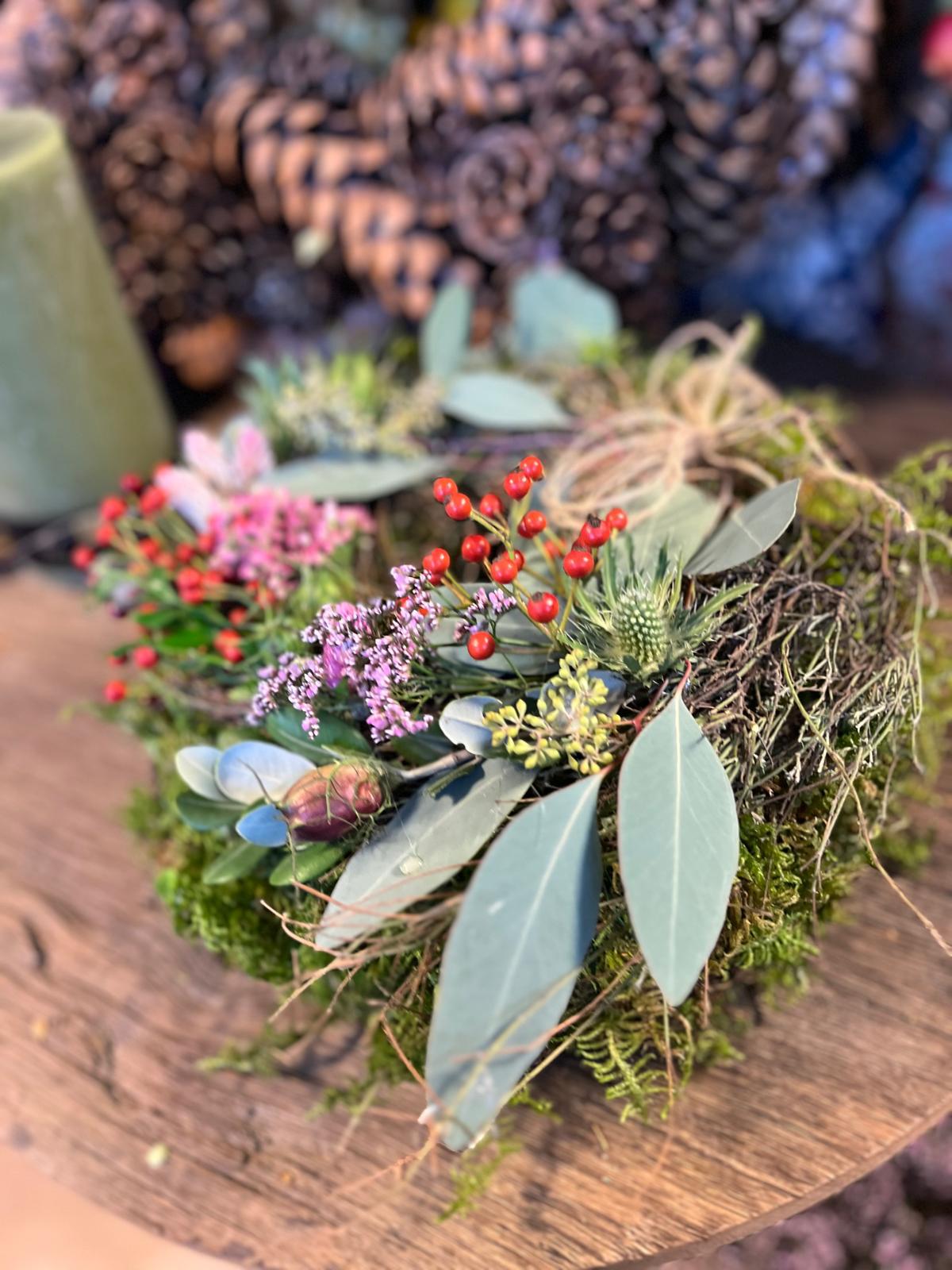 Natürlicher Deko-Kranz aus Moos: Zeitlose Eleganz