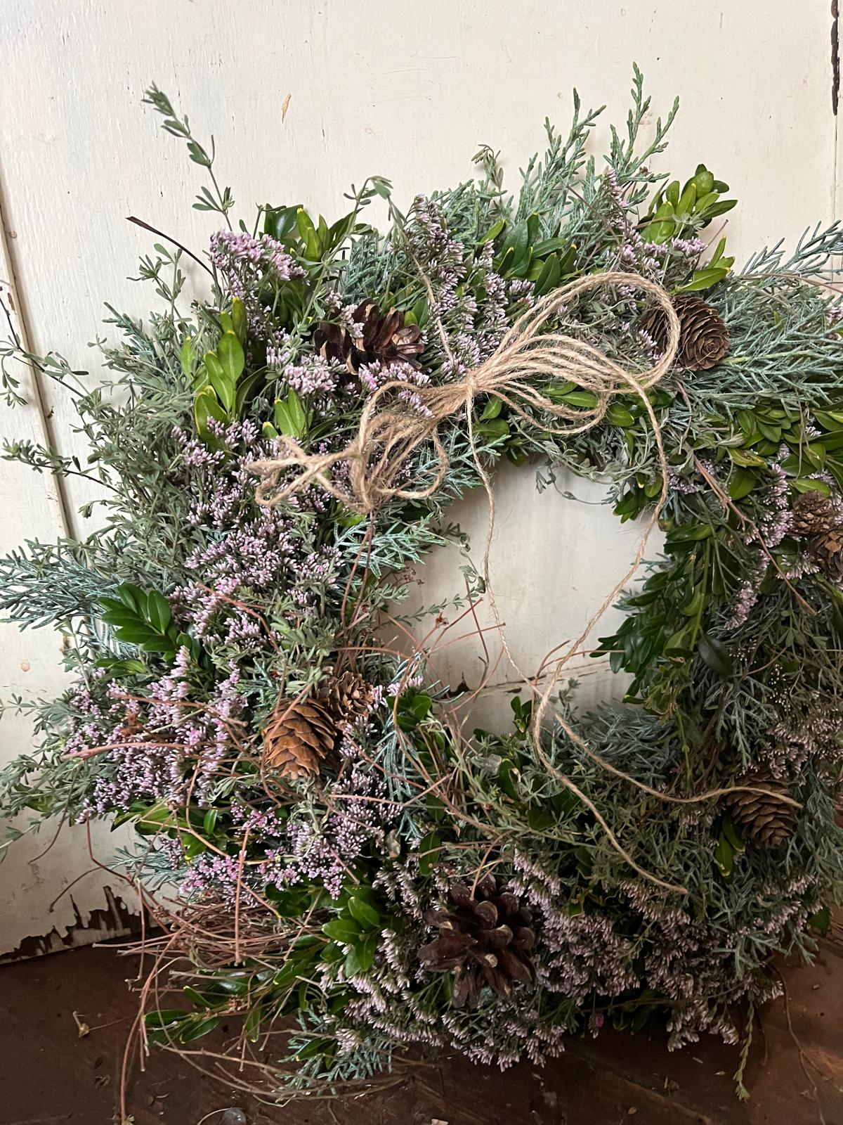 Handgefertigter Deko Kranz (20-40 cm) – Unikat aus verschiedenen Materialien