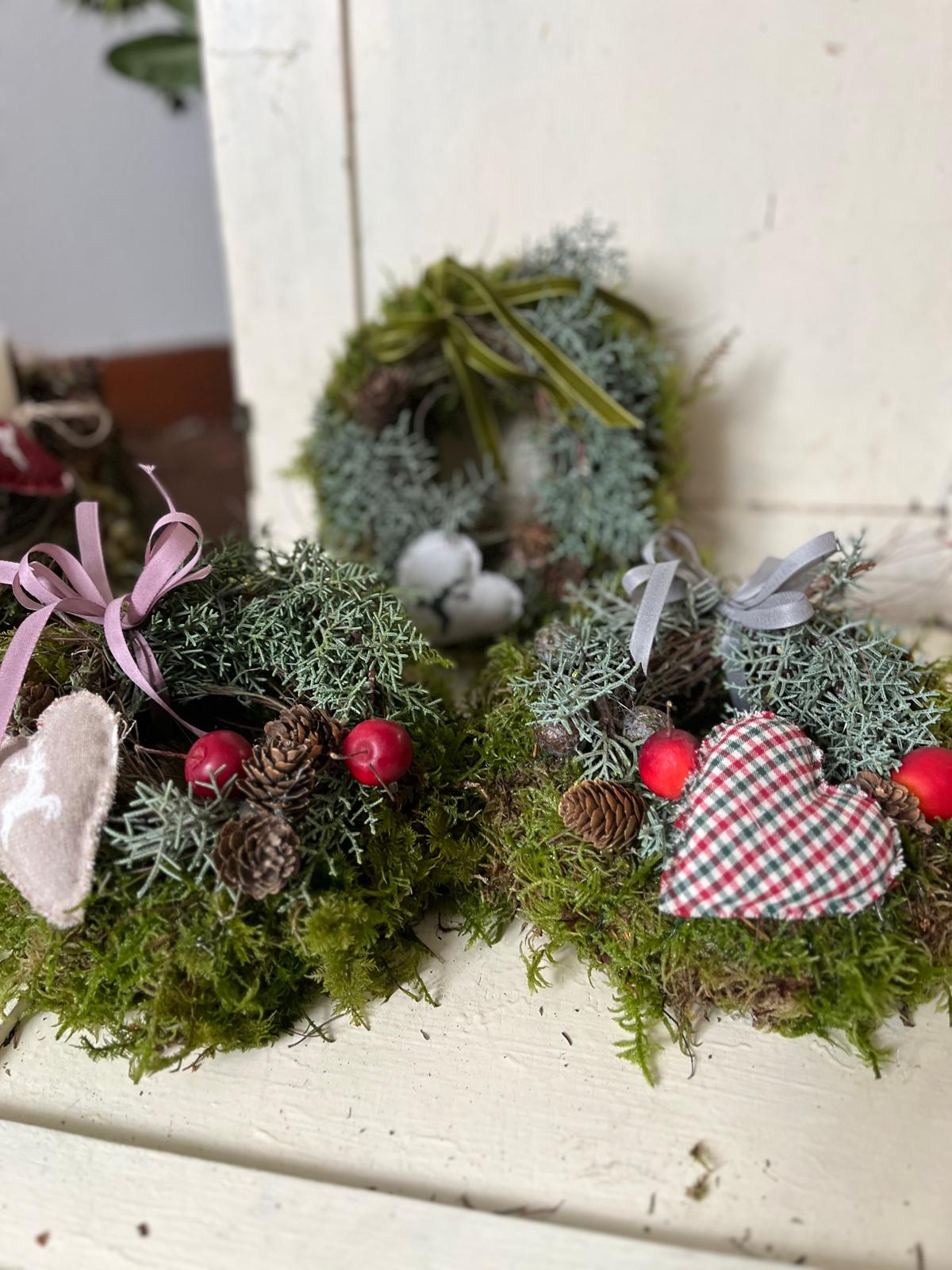 Kleiner Deko Kranz (20 cm) – Handgefertigt – Vielseitige Tisch- oder Wanddeko