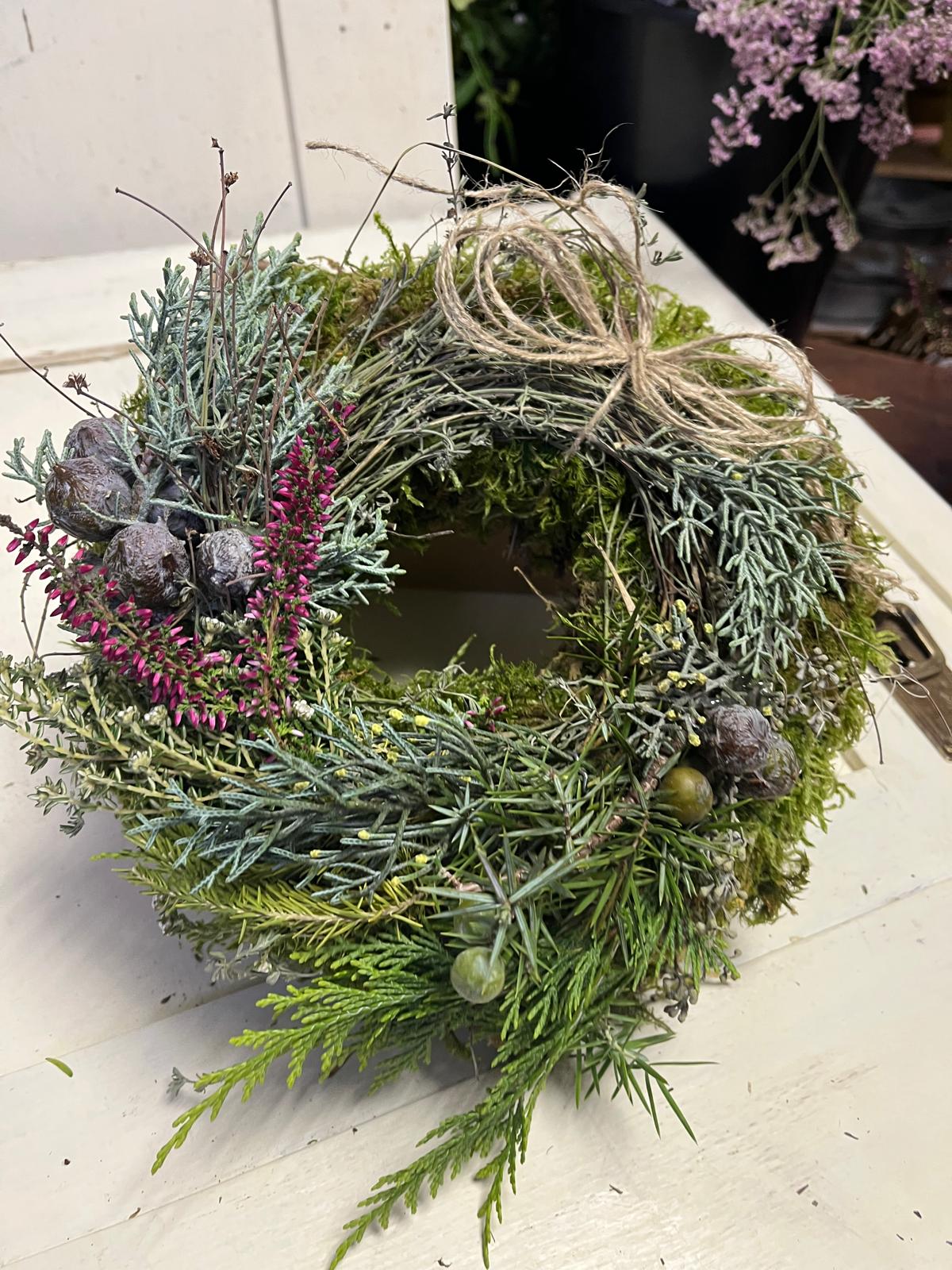 NEU! Mooskranz mit Gemischtem Grün (20/25/30 cm) – Frisch gebundenes Unikat