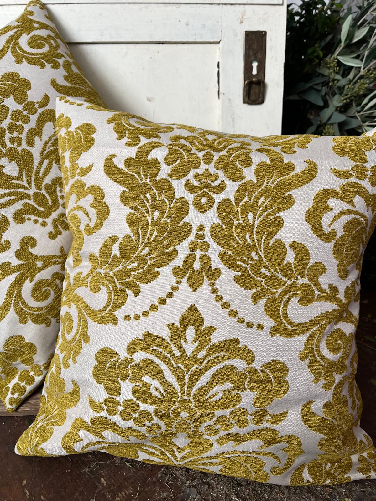 Kissenhülle 40x40 cm | Zeitloses Design | Hochwertiges Dekokissen | Handgefertigt | Kissenbezug für Wohnzimmer & Terrasse