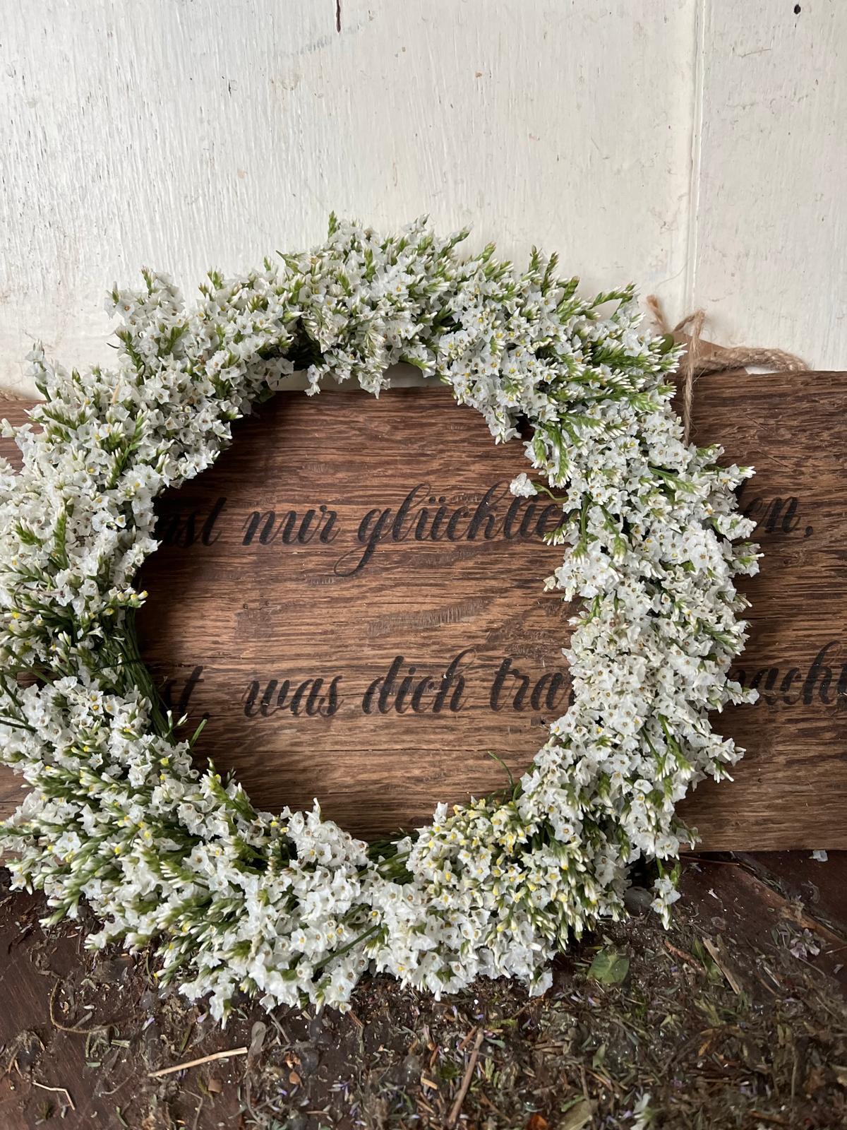 Trockenblumen Kranz Strandflieder | Hält ewig | Zeitlose Wanddeko | Türkranz langlebig | Handgemacht 20-30cm