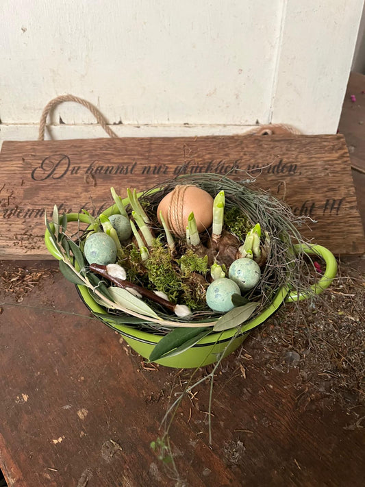 Frühlingsschale mit Narzissen | Osterglocken Arrangement | Handgefertigte Osterdeko | Tischdeko Frühling 18cm | Kleines Ostergeschenk