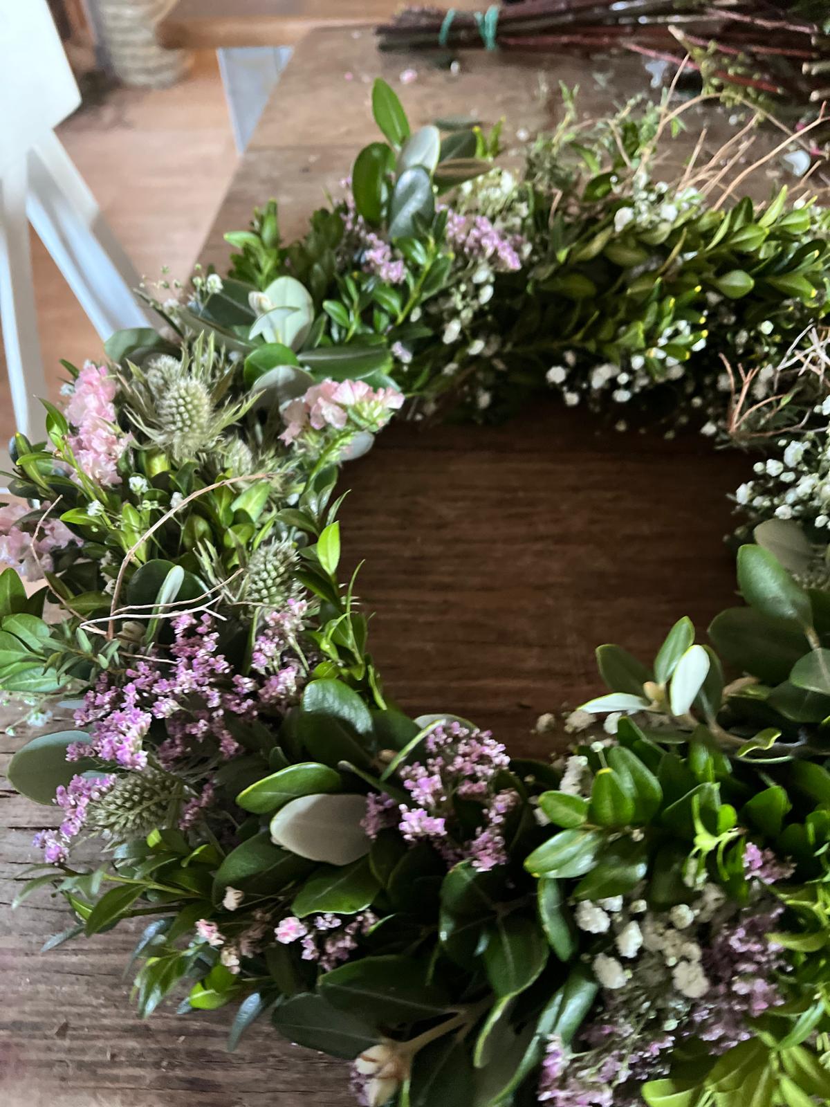 Sommerkranz Natur mit Thymian, Bux & Schleierkraut | Türkranz Trockenblumen Disteln & Strandflieder | Sommerkranz handgebunden | Wandschmuck Boho Unikat