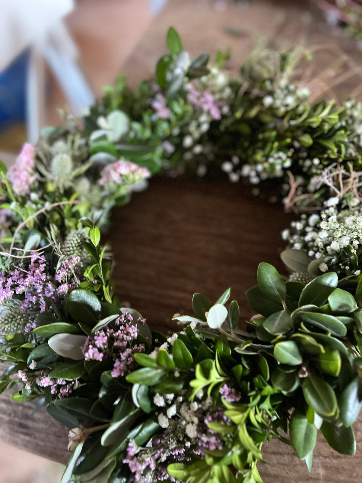Sommerkranz Natur mit Thymian, Bux & Schleierkraut | Türkranz Trockenblumen Disteln & Strandflieder | Sommerkranz handgebunden | Wandschmuck Boho Unikat