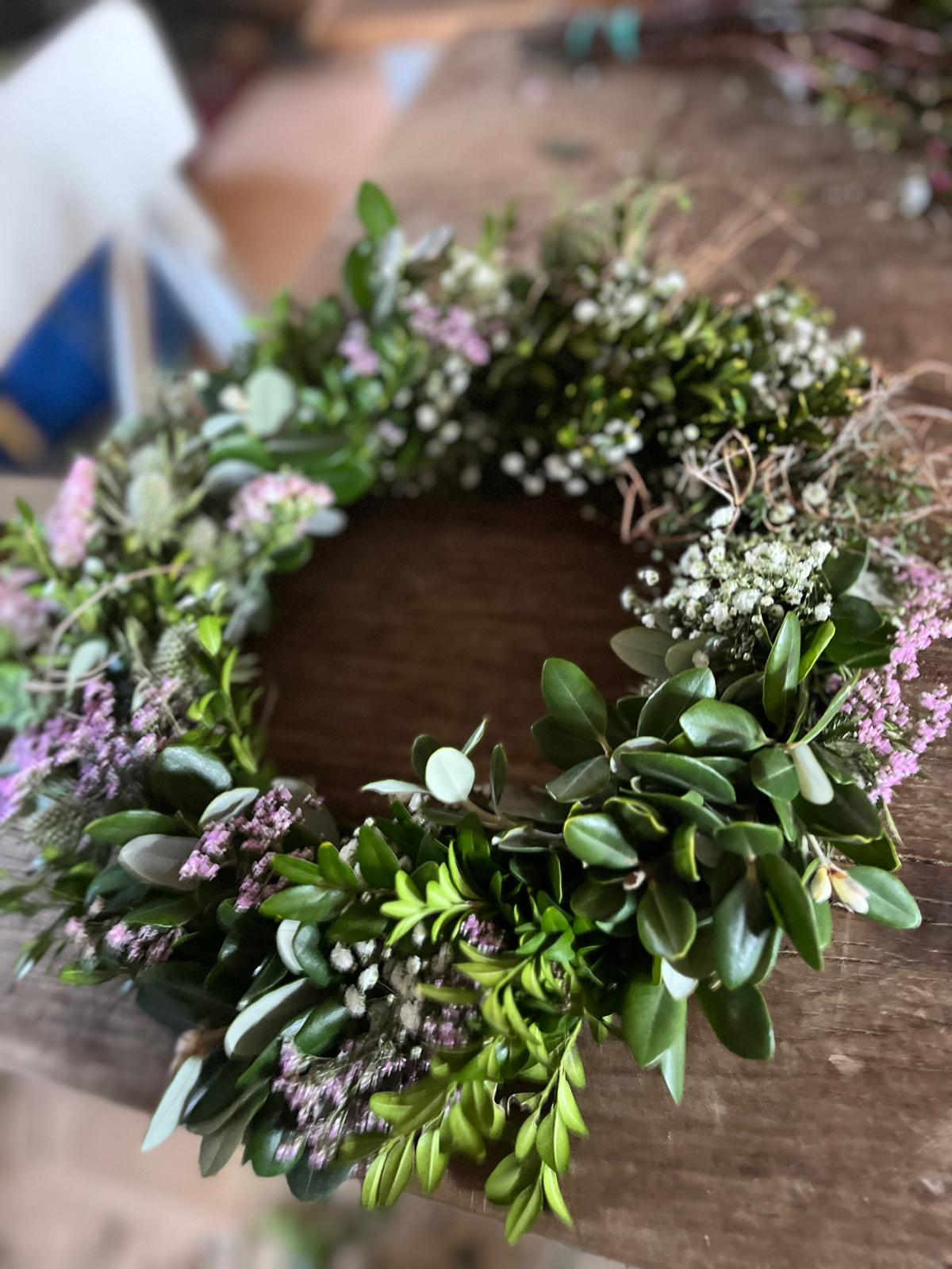 Sommerkranz Natur mit Thymian, Bux & Schleierkraut | Türkranz Trockenblumen Disteln & Strandflieder | Sommerkranz handgebunden | Wandschmuck Boho Unikat