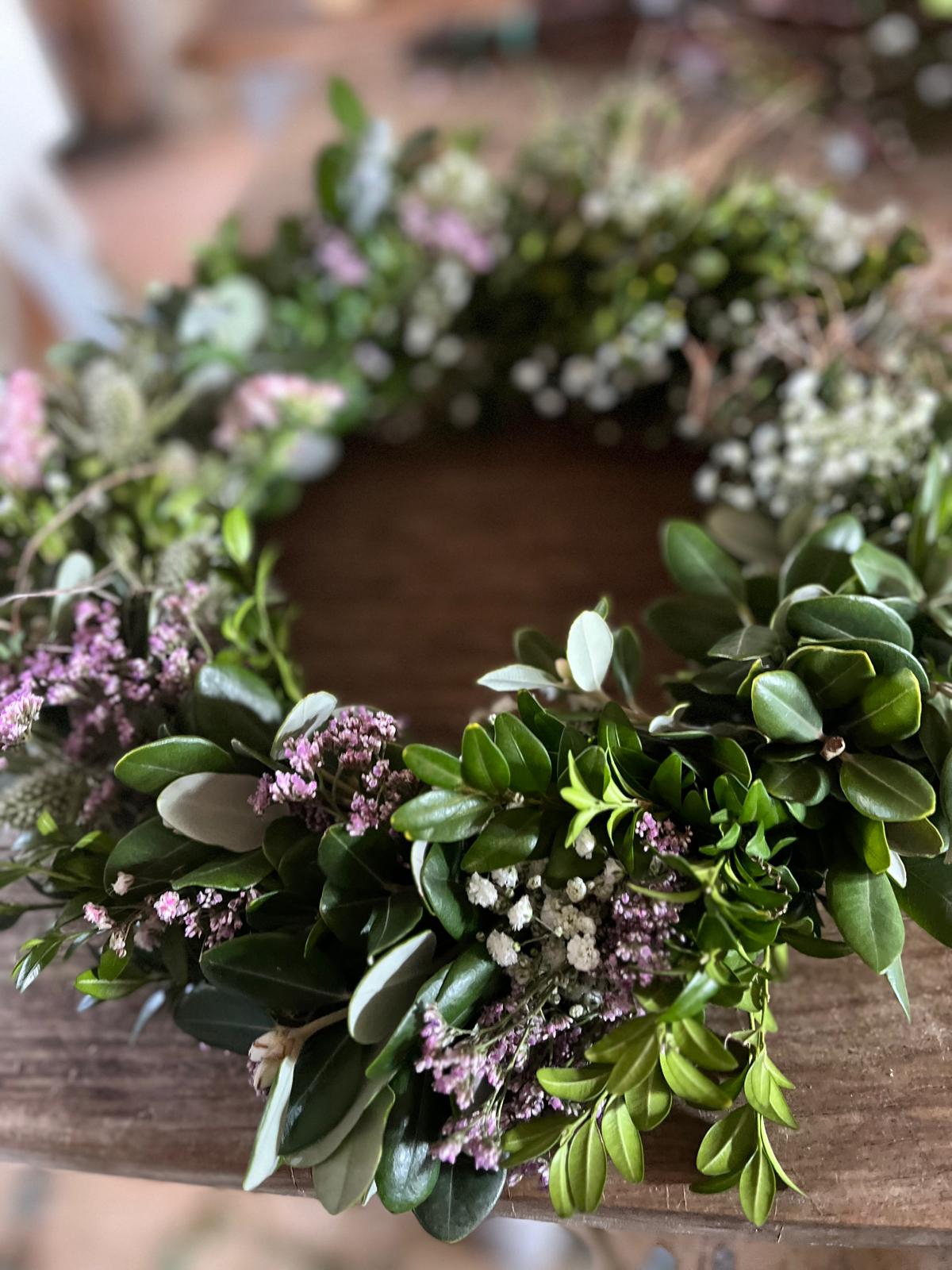 Sommerkranz Natur mit Thymian, Bux & Schleierkraut | Türkranz Trockenblumen Disteln & Strandflieder | Sommerkranz handgebunden | Wandschmuck Boho Unikat