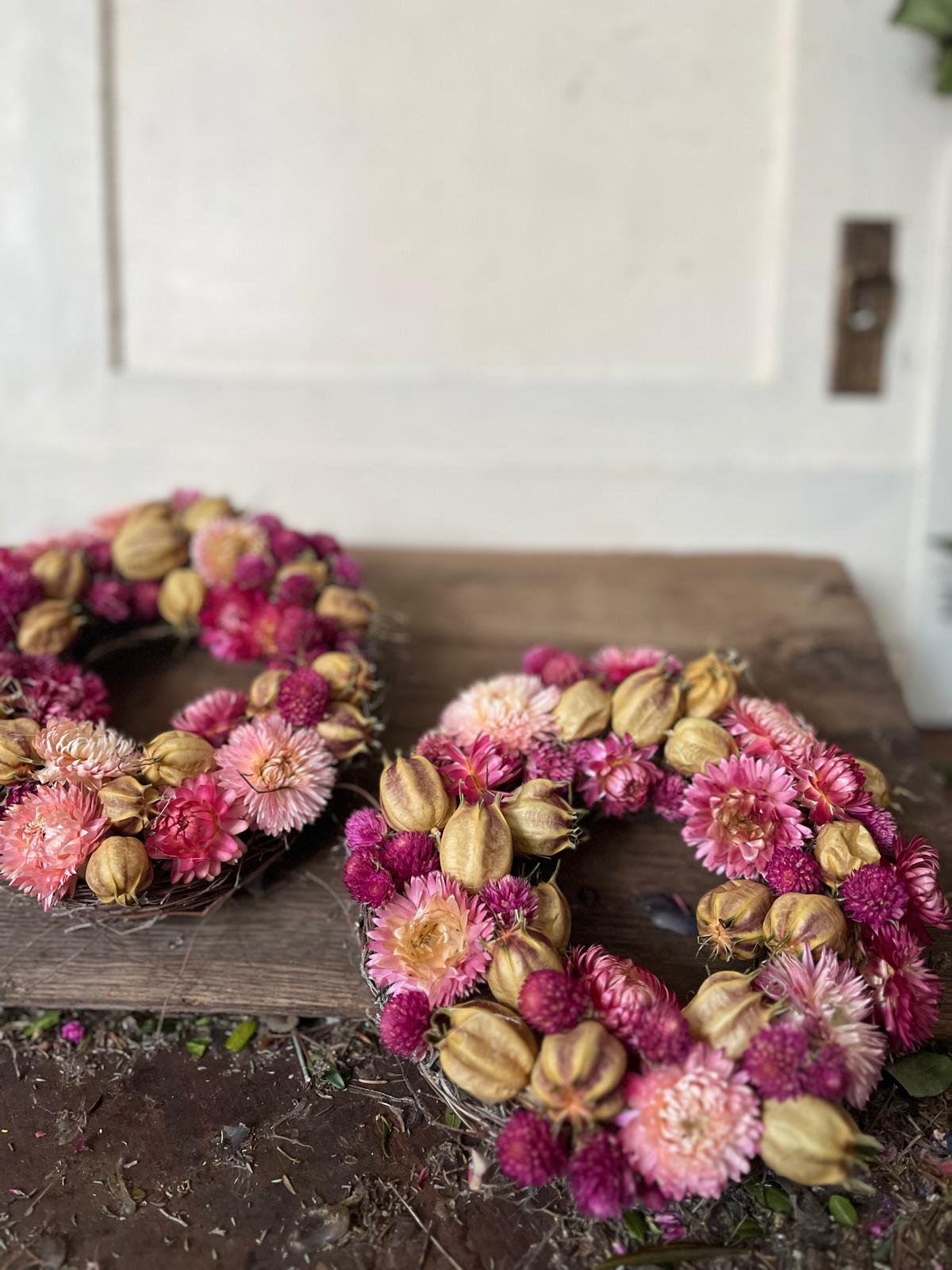Kleiner Kranz aus echten Trockenblumen | 16 cm Durchmesser | Zeitlose Wohndeko | Handgemachtes Einzelstück | Boho Look