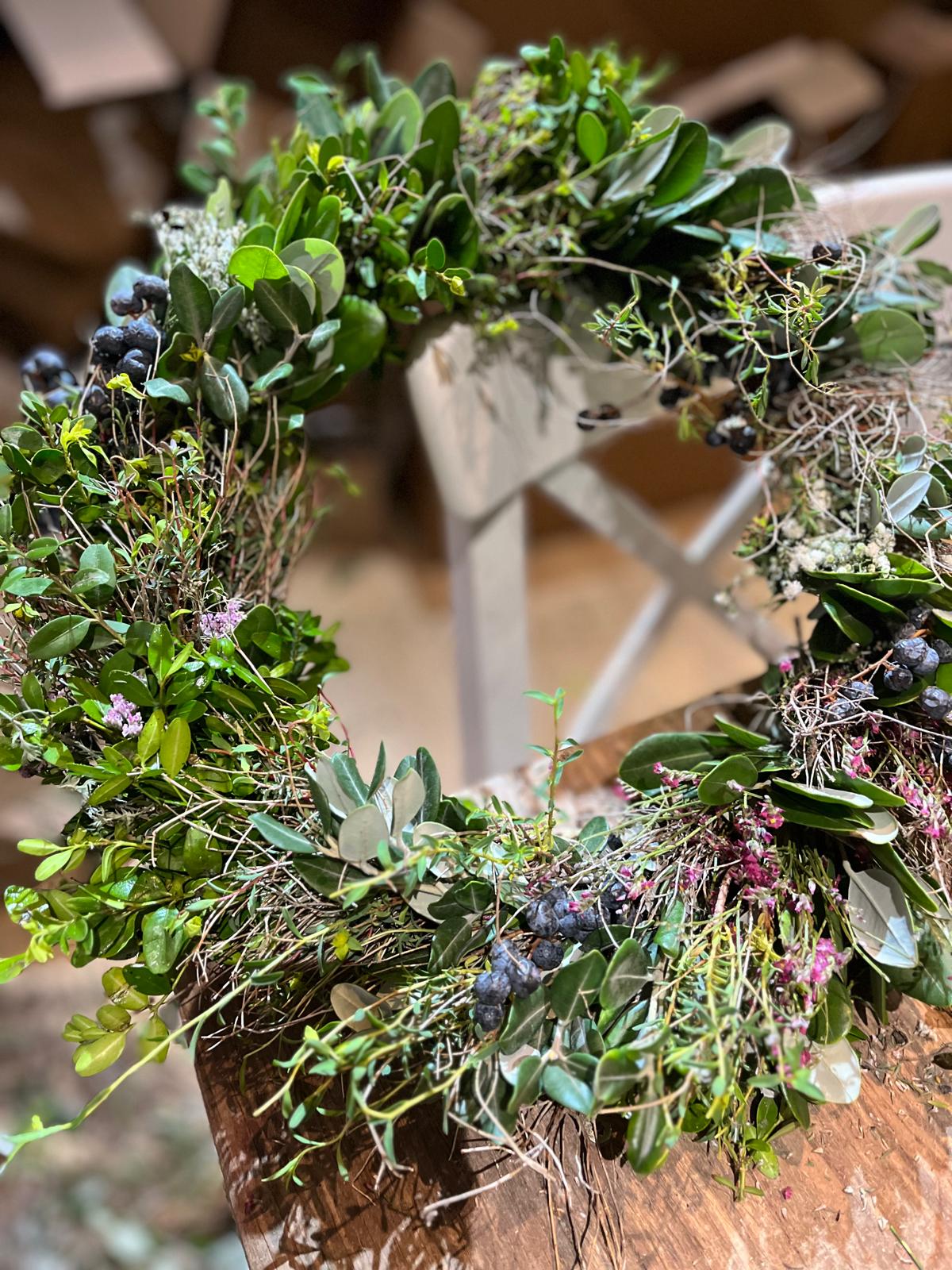 Naturkranz handgemacht – Trocknet schön ein – Individuelle Wanddeko & Tischkranz – Boho Stil – Verschiedene Größen