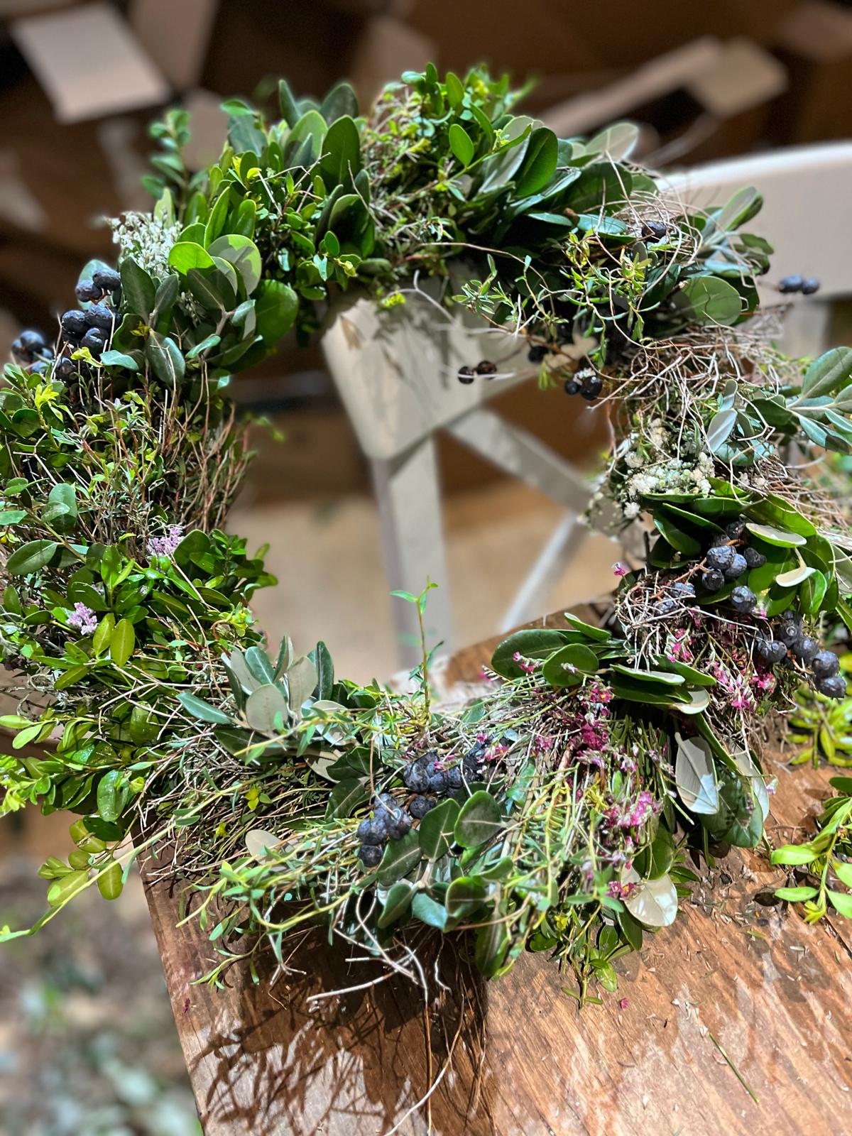Naturkranz handgemacht – Trocknet schön ein – Individuelle Wanddeko & Tischkranz – Boho Stil – Verschiedene Größen