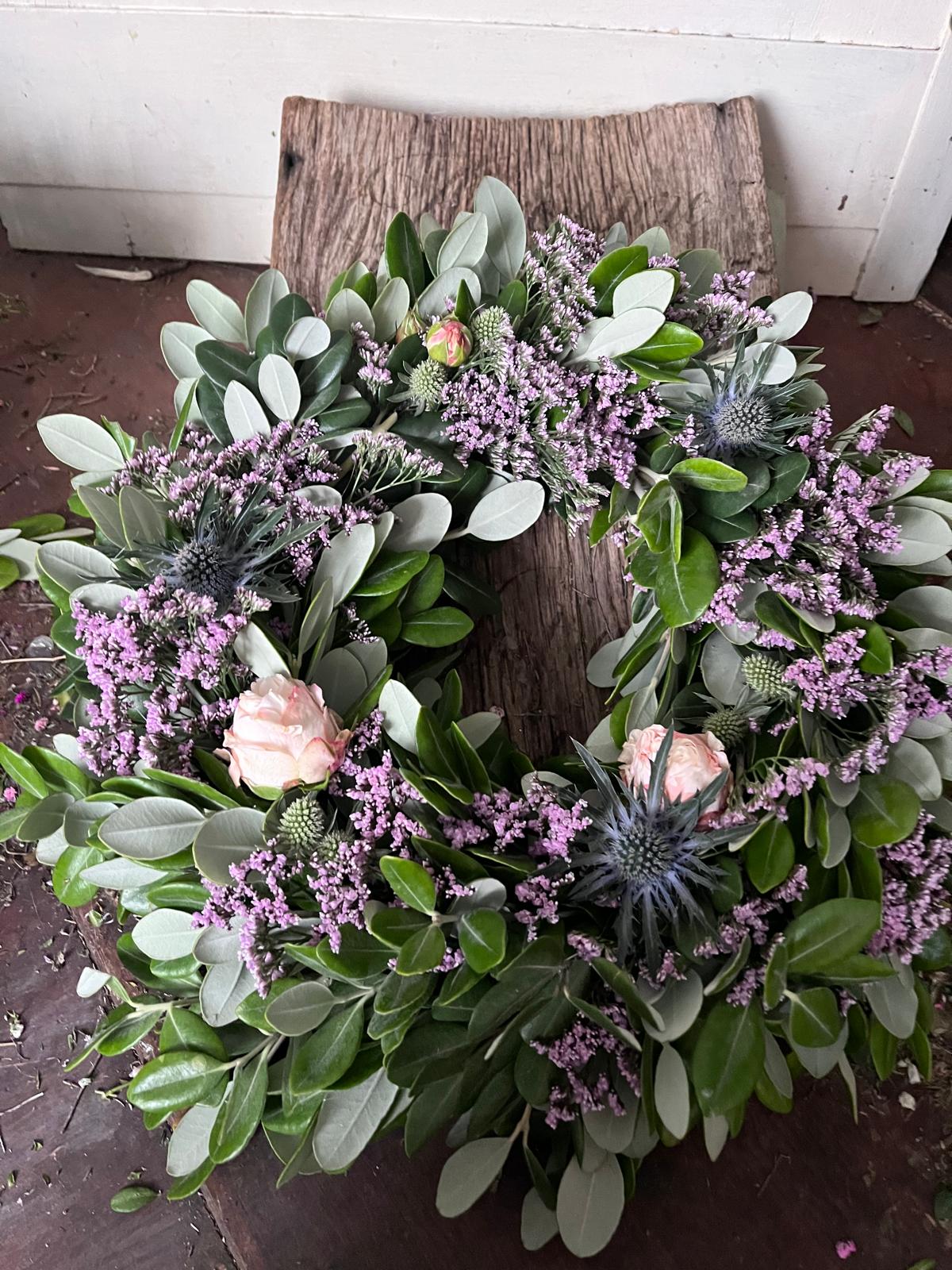 Wunderschöner Blumenkranz zur Deko
