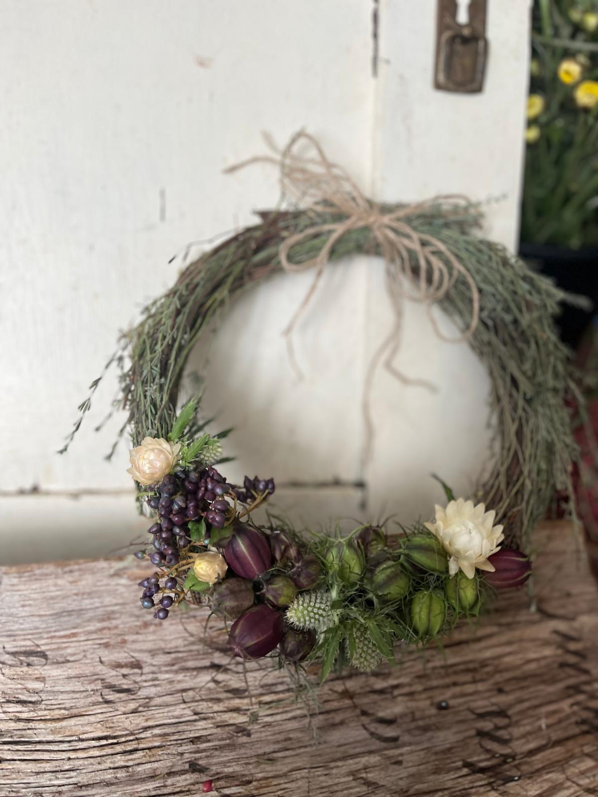 Herbstdeko zum Aufhängen | Rustikaler Herbst-Hänger Unikat (20 cm / 25 cm)