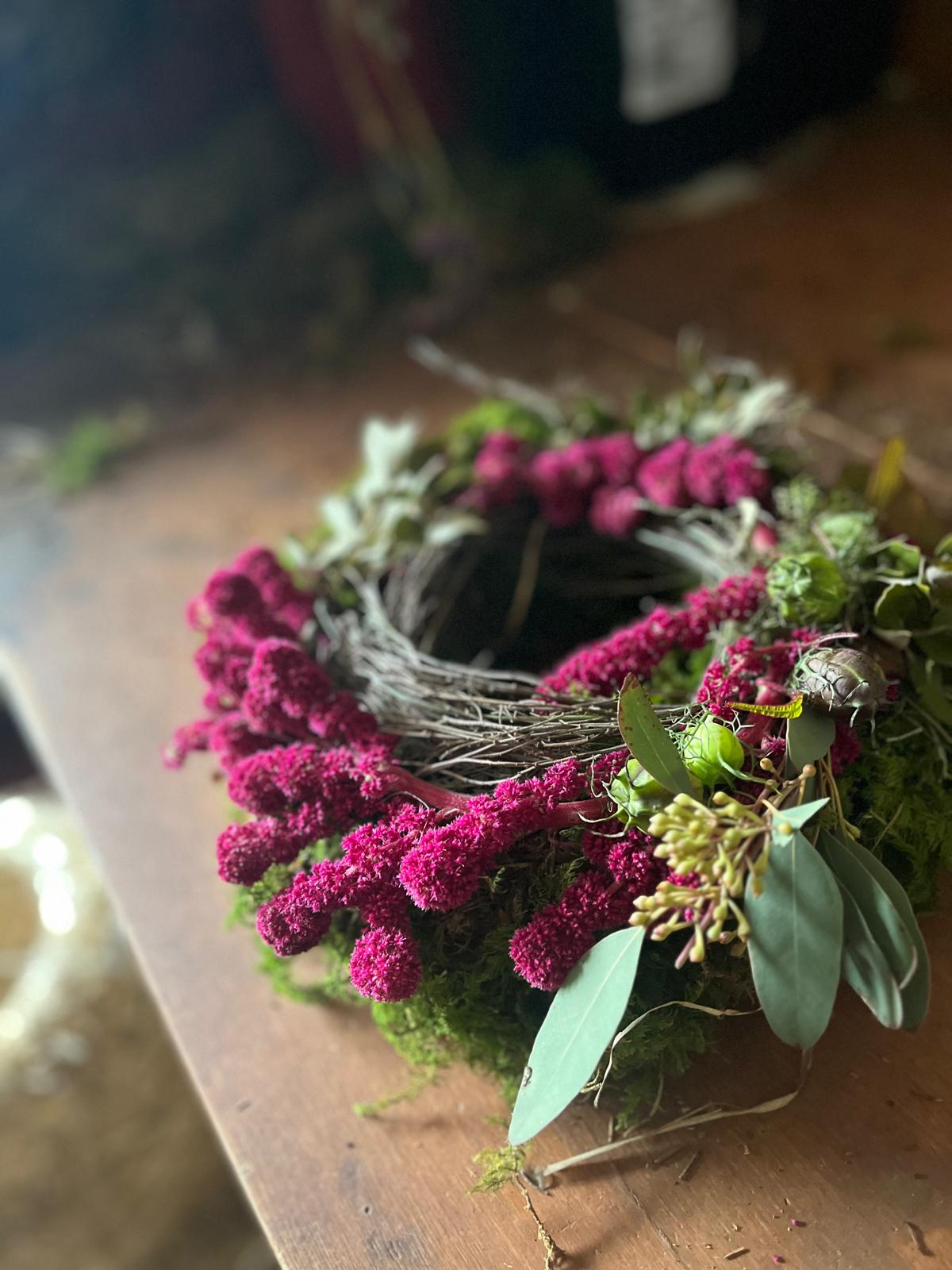 Mooskranz Natur Deko Herbst | Handgefertigter Herbstkranz Tischdeko & Türkranz aus Moos | Jeder Kranz ein Unikat 20cm 25cm